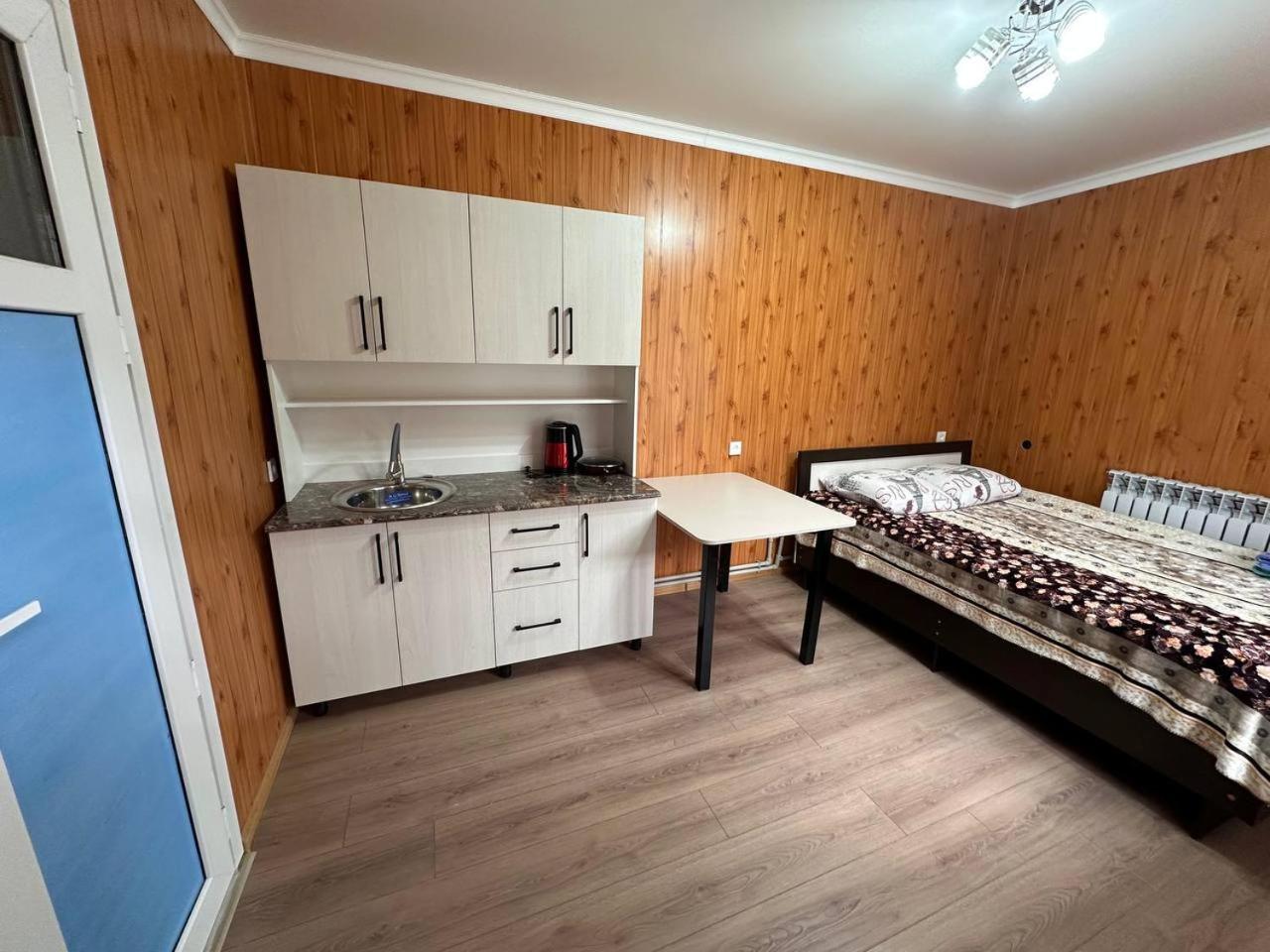 Pamko Acomodação com café da manhã Naryn Exterior foto